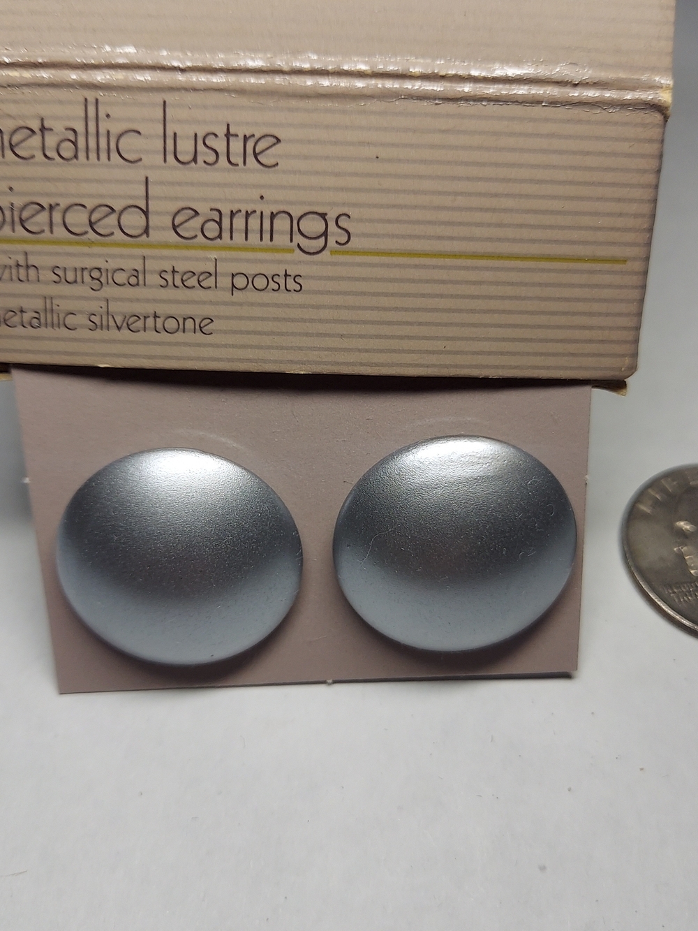 Vintage Avon Metallic Lustrw Silvertone Earrings - Silver